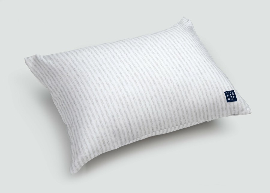 babyGap by Delta Children Babygap | Babygap Toddler Pillow With 2 Cooling Covers