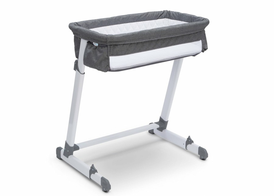 Simmons Kids Bassinets | Simmons Kids® By The Bed City Sleeper Bassinet
