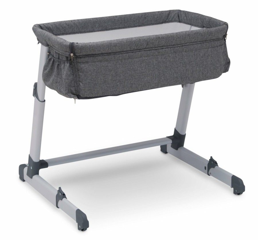 Simmons Kids Bassinets | Dream Bedside Baby Bassinet